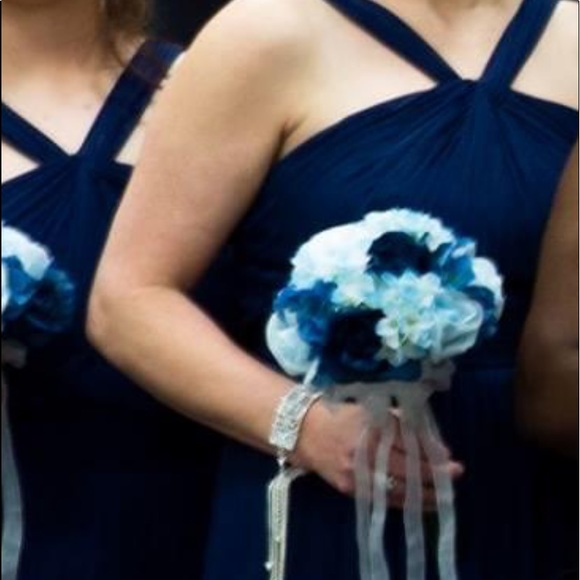 Dress - Picture 4 of 4